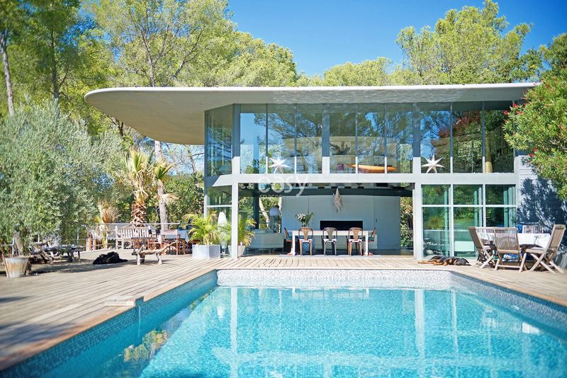 lieu de tournage toulon 83